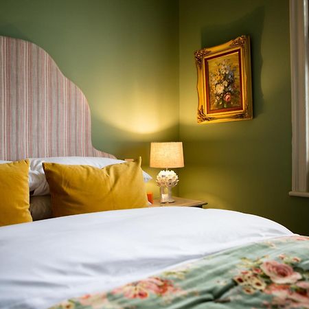Moore House Hastings Room photo