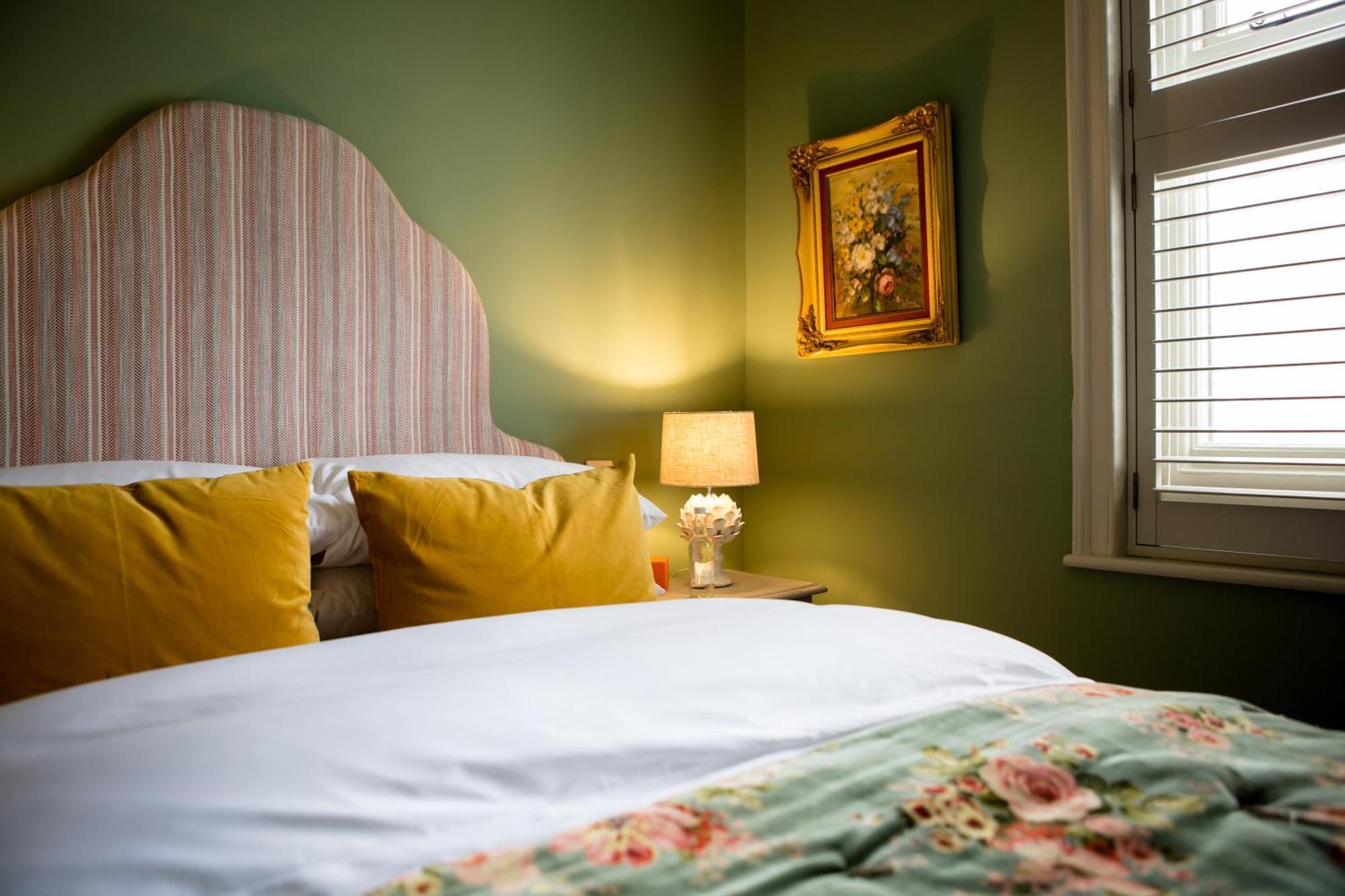 Moore House Hastings Room photo